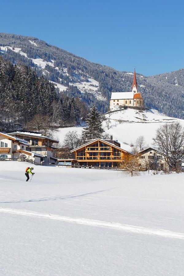 Sportlodge' Mountain Suite - Natural Pool, Whirlpool & Sauna By Alpenluxus Appartements Kleinboden エクステリア 写真